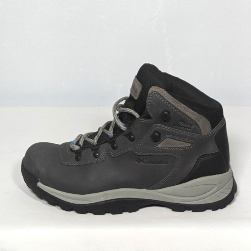 NEW Columbia Womens Newton Ridge Plus Waterproof Amped Hiking Shoe Sz 9.5 grey